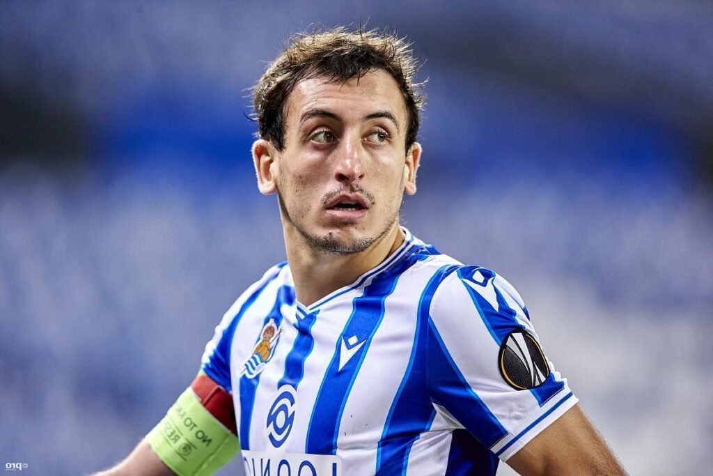 MU và Real Madrid cạnh tranh chữ ký Mikel Oyarzabal